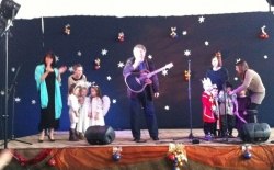 Spotkanie opłatkowe Fundacji Pomocy Osobom Niepełnosprawnych w Stróżach 27.01.2013