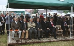 VIII edycja Krajowej Wystawy Czerwonego Bydła Polskiego, Regionalna Wystawa Owiec, II Regionalna Wystawa Koni Rasy Małopolskiej, Huculskiej, Śląskiej oraz Polski Koń Zimnokrwisty w Szczyrzycu 14-15.06.2014