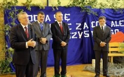 31 par z gminy Mszana Dolna obchodzi w tym roku jubileusz 50-lecia pożycia małżeńskiego, 27.09.2014