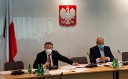 Prace w Podkomisji ds.instytucji finansowych