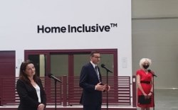 Wizyta Premiera Mateusza Morawieckiego w firmie Wiśniowski